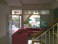 The Shaughnessy (D27), Terrace #243215541